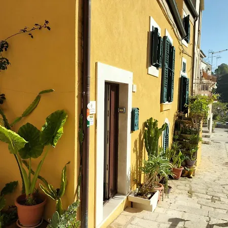 Апартаменты La Casa Di Sveva Рагуза