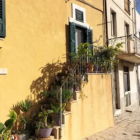 La Casa Di Sveva Апартаменты *