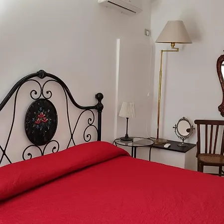 La Casa Di Sveva Апартаменты *